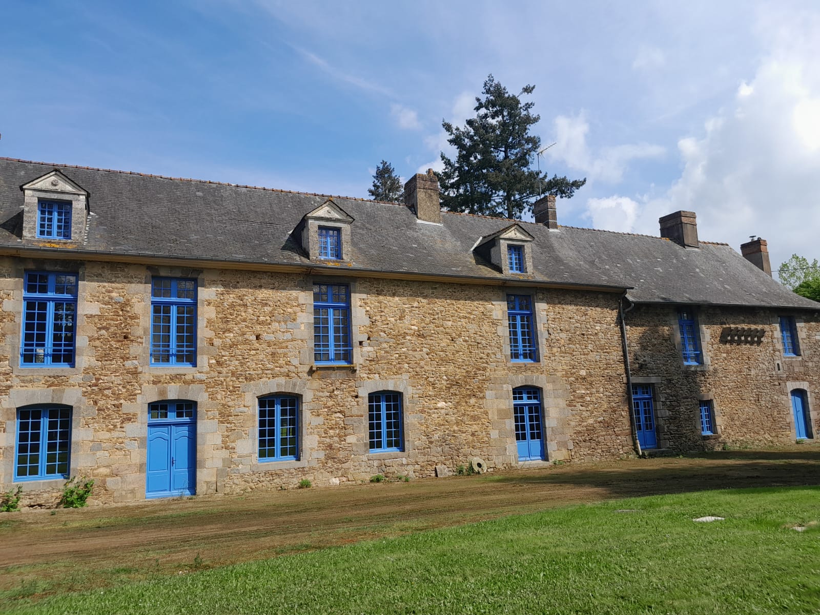 Bouriel Peinture PEINTRE DINAN Peint Exterieure 2